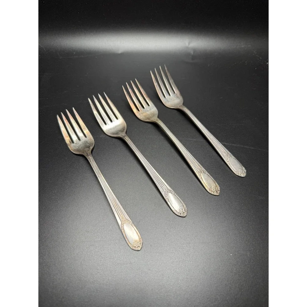 Vtg Rogers‎ & Bro. Silverware Set Spoons Forks Elegant Floral Design